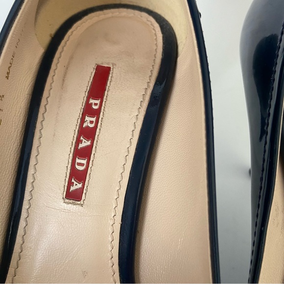 Prada Pointed toe Patent Leather Stiletto Heels Pumps with Bow - Picture 10 of 14